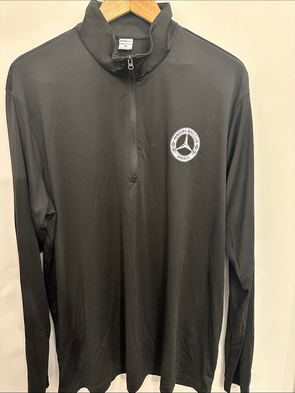 Mercedes-Benz Club Sport-Tek Black Top Logo Tag